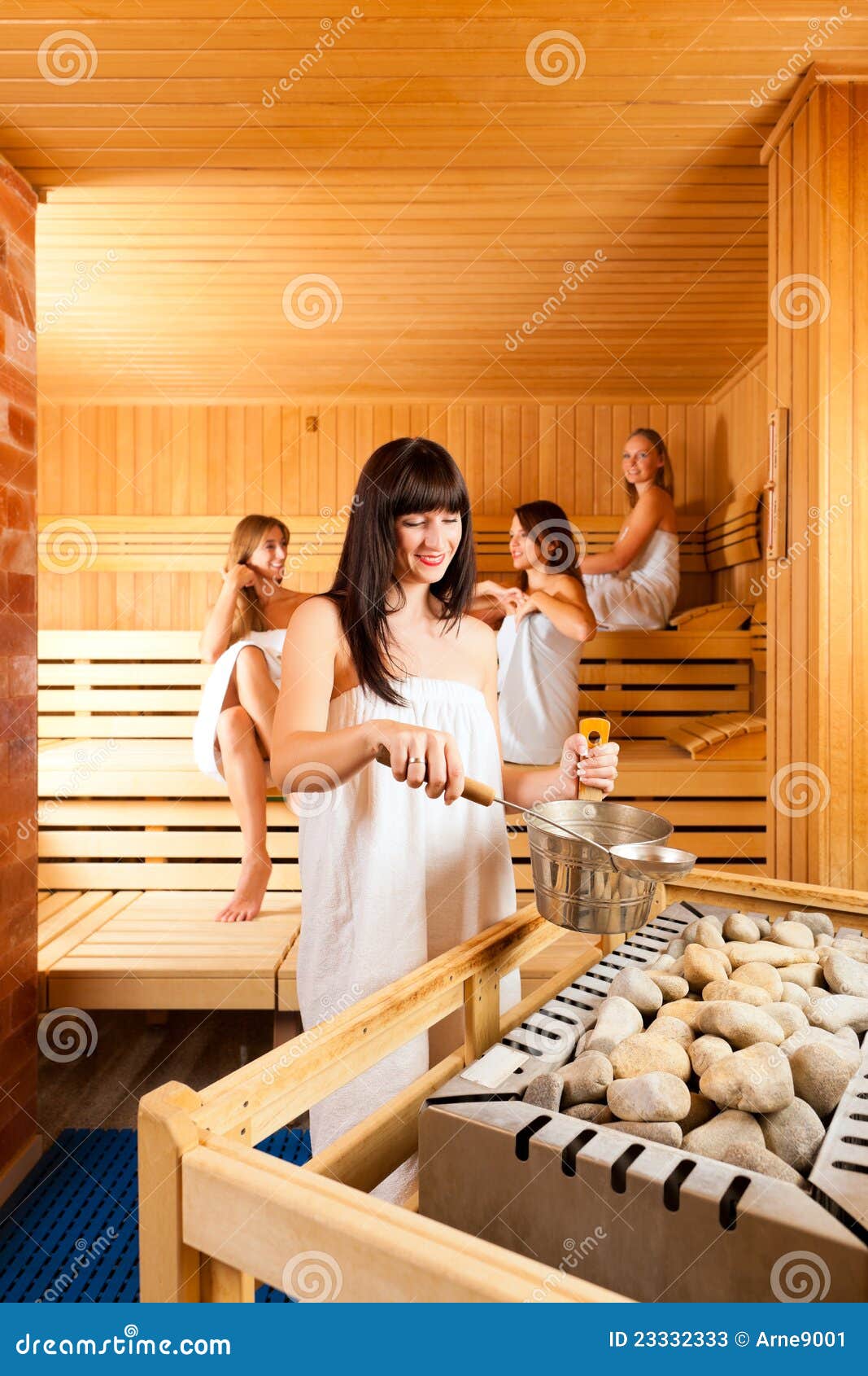 Anúncios mulheres sauna 68310